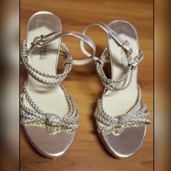 Michael Kors Spring Wedges - Picture 5 of 5